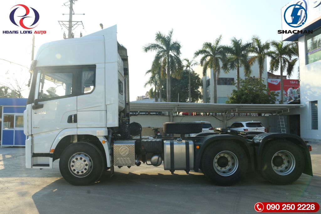 Shacman X5000 Cummins 460HP